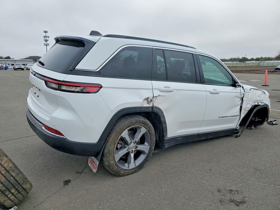 Продажа на аукционе авто 2024 Jeep Grand Cherokee, vin: 1C4RJYB68RC110911, номер лота: 48489026