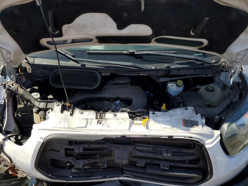 50277356 :رقم المزاد ، 1FTNR1YM5FKB32970 vin ، 2015 Ford Transit مزاد بيع