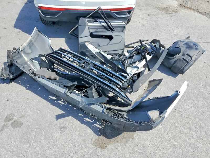 2020 Volkswagen Atlas მანქანა იყიდება აუქციონზე, vin: 1V2ME2CAXLC226969, აუქციონის ნომერი: 50483296
