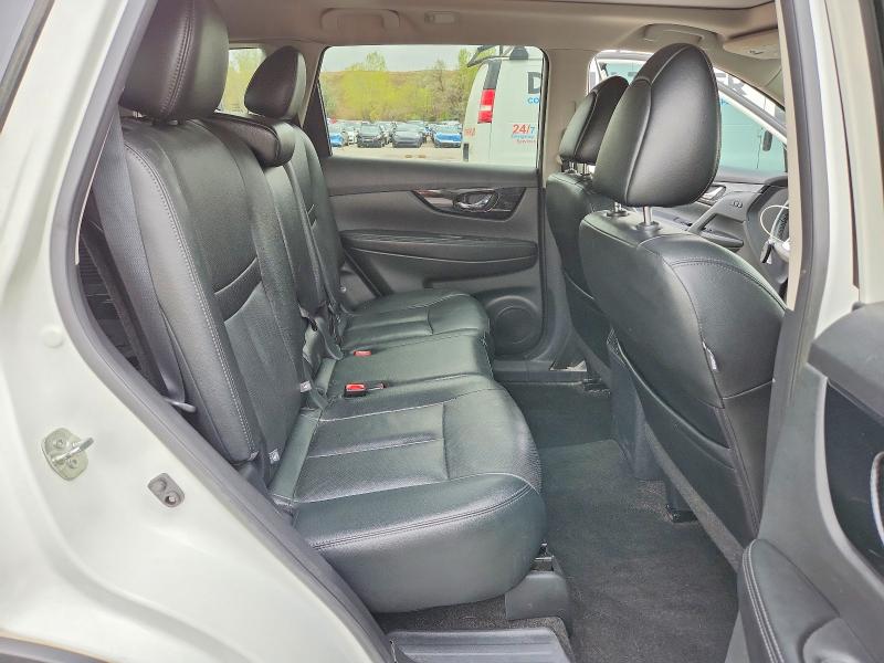 Продажа на аукционе авто 2017 Nissan Rogue, vin: 5N1AT2MV2HC846844, номер лота: 51990946