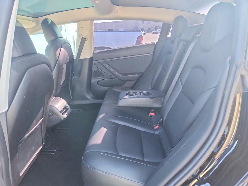 48573856 :رقم المزاد ، 5YJ3E1EA8KF307121 vin ، 2019 Tesla Model 3 مزاد بيع