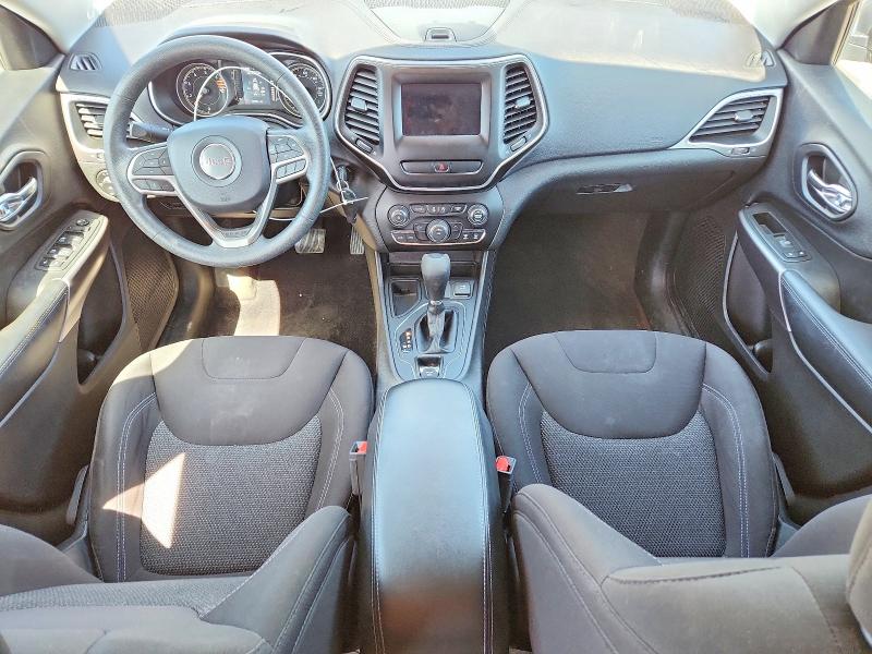 49988966 :رقم المزاد ، 1C4PJLCB7KD128550 vin ، 2019 Jeep Cherokee مزاد بيع