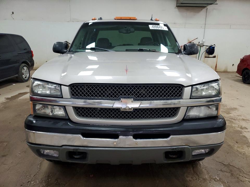 49984296 :رقم المزاد ، 1GCGK13U85F913073 vin ، 2005 Chevrolet Silverado مزاد بيع