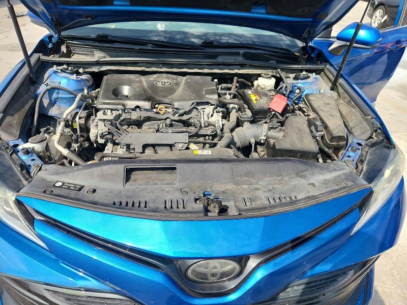 51709566 :رقم المزاد ، 4T1B11HK3KU255766 vin ، 2019 Toyota Camry مزاد بيع