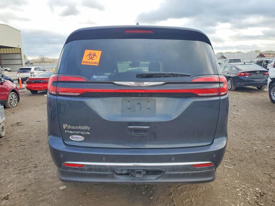49625056 :رقم المزاد ، 2C4RC1BG3MR588213 vin ، 2021 Chrysler Pacifica مزاد بيع