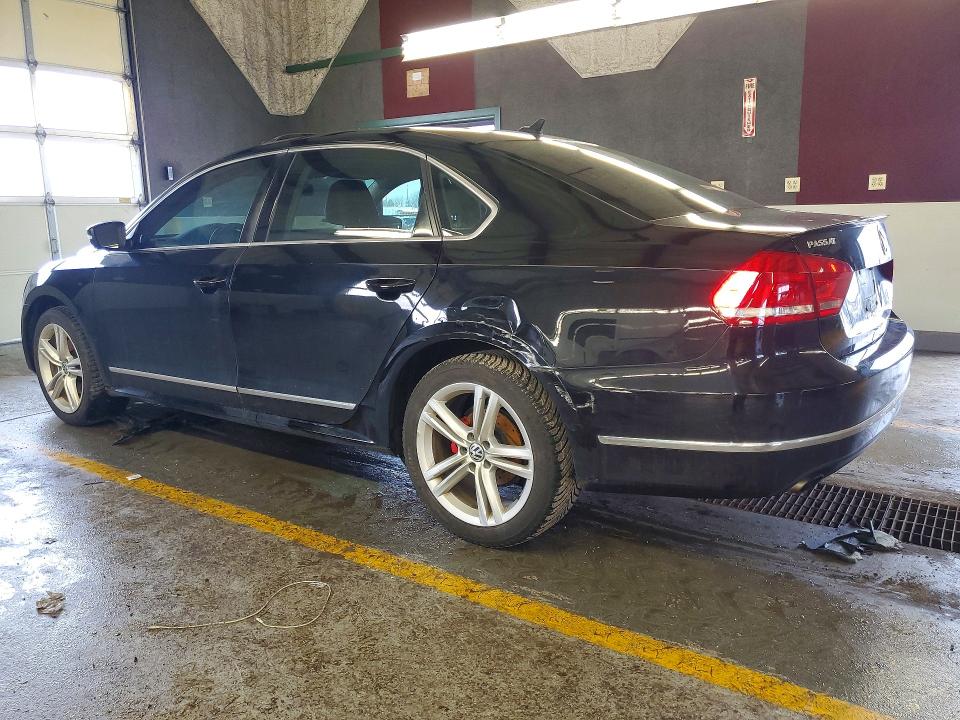 48443936 :رقم المزاد ، 1VWCM7A38EC101602 vin ، 2014 Volkswagen Passat مزاد بيع
