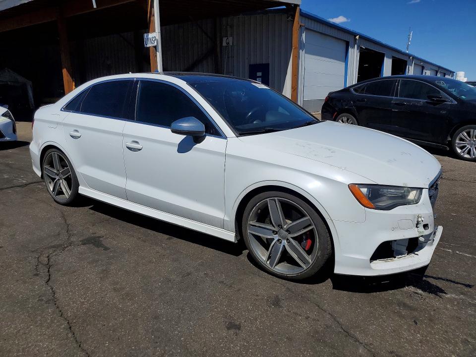 Продаж на аукціоні авто 2016 Audi S3, vin: WAUB1GFF2G1067422, номер лоту: 50147276