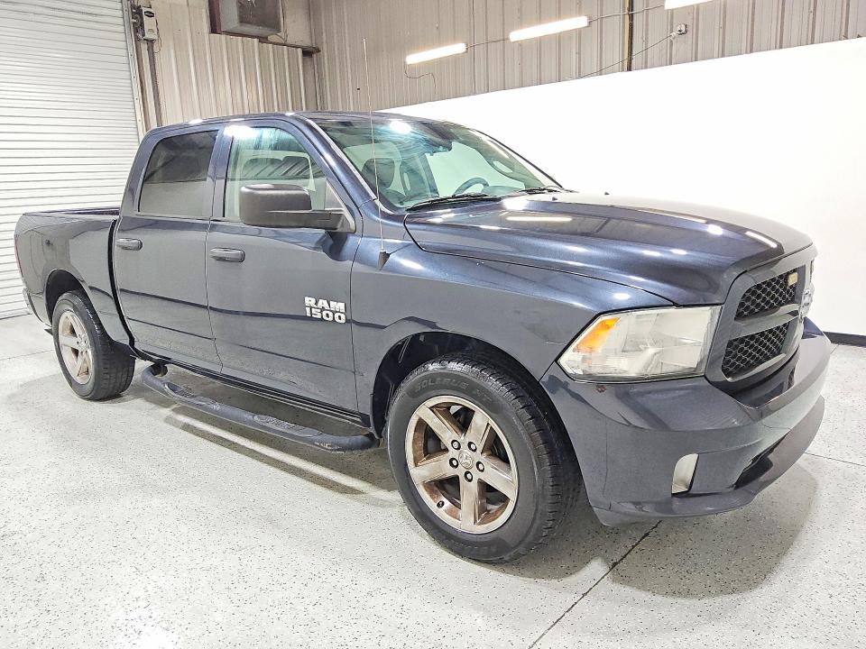 48638866 :رقم المزاد ، 1C6RR6KG9FS591069 vin ، 2015 Ram 1500 مزاد بيع