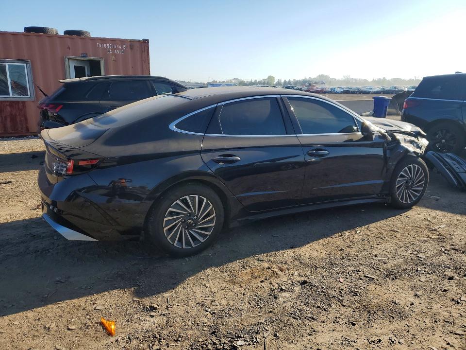 2025 Hyundai Sonata Hybrid მანქანა იყიდება აუქციონზე, vin: KMHL54JJ2SA105239, აუქციონის ნომერი: 50824396