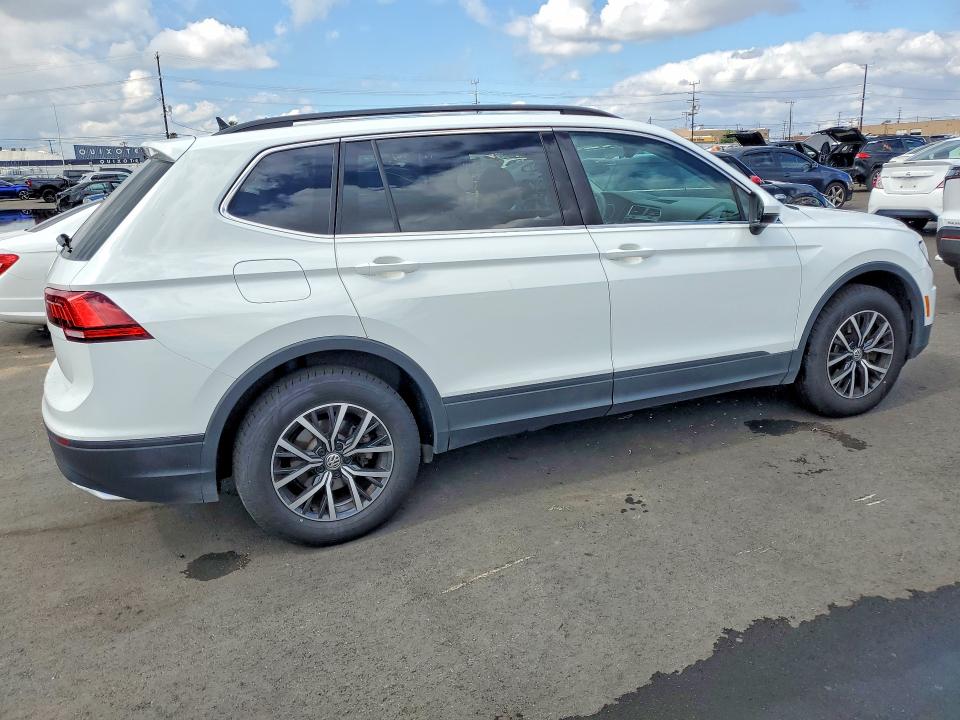 Продажа на аукционе авто 2019 Volkswagen Tiguan, vin: 3VV3B7AX0KM184725, номер лота: 48195226