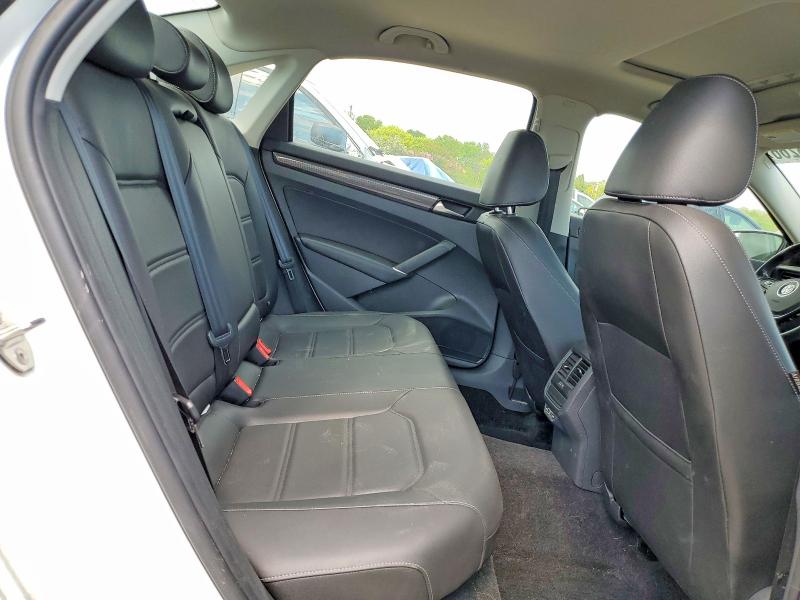 50398266 :رقم المزاد ، 1VWMA7A30LC014545 vin ، 2020 Volkswagen Passat مزاد بيع