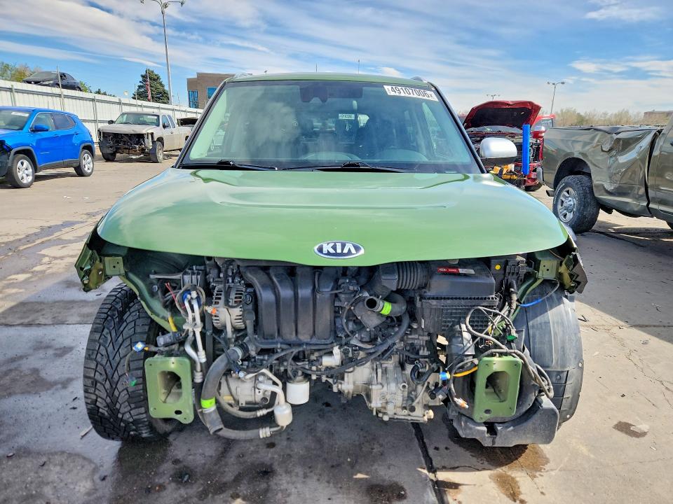 2021 Kia Soul მანქანა იყიდება აუქციონზე, vin: KNDJ23AU6M7127432, აუქციონის ნომერი: 49107006