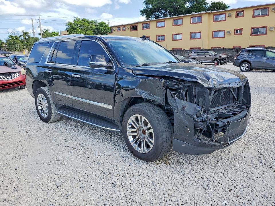 49794866 :رقم المزاد ، 1GYS3AKJ0LR266916 vin ، 2020 Cadillac Escalade مزاد بيع