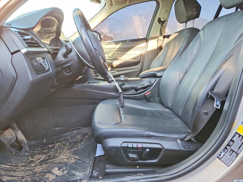 49482206 :رقم المزاد ، WBA3B3C51DF534575 vin ، 2013 Bmw 328 مزاد بيع