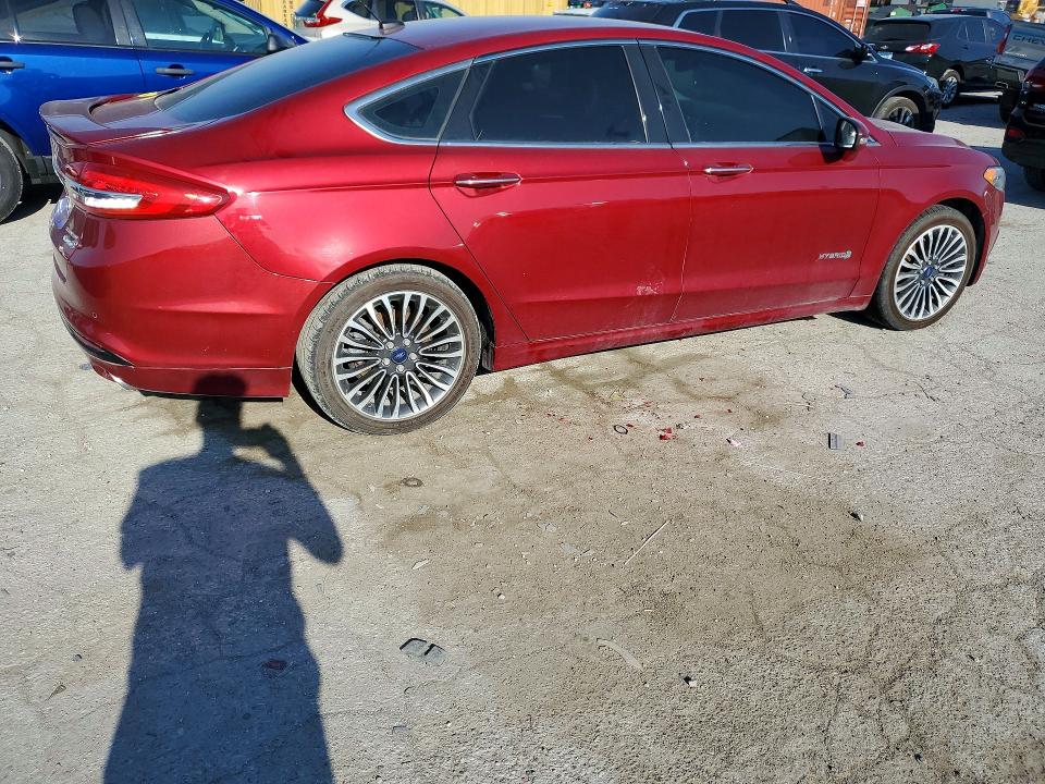 50770916 :رقم المزاد ، 3FA6P0RU7JR140999 vin ، 2018 Ford Fusion مزاد بيع