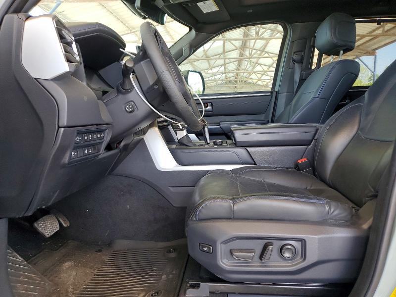 Продаж на аукціоні авто 2025 Toyota Tundra, vin: 5TFNA5DBXSX270343, номер лоту: 49780926