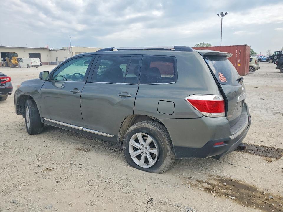 2013 Toyota Highlander მანქანა იყიდება აუქციონზე, vin: 5TDBK3EH6DS222256, აუქციონის ნომერი: 51115976