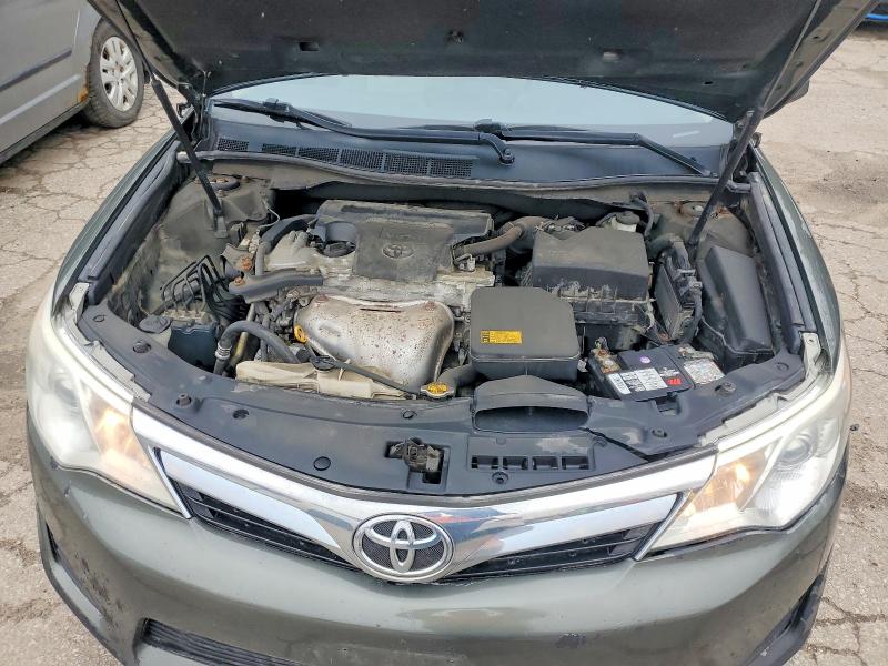 47233736 :رقم المزاد ، 4T1BF1FK8EU778287 vin ، 2014 Toyota Camry مزاد بيع
