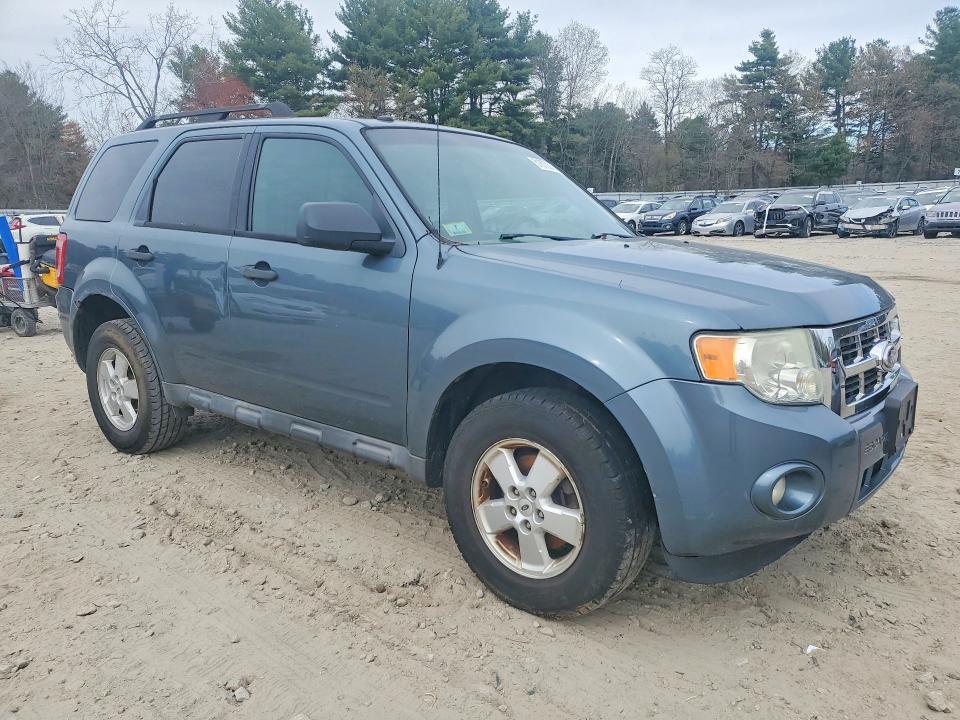 2010 Ford Escape მანქანა იყიდება აუქციონზე, vin: 1FMCU9D71AKC60891, აუქციონის ნომერი: 51870246