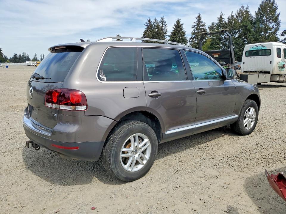 Продажа на аукционе авто 2010 Volkswagen Touareg, vin: WVGFK7A9XAD003892, номер лота: 51956976