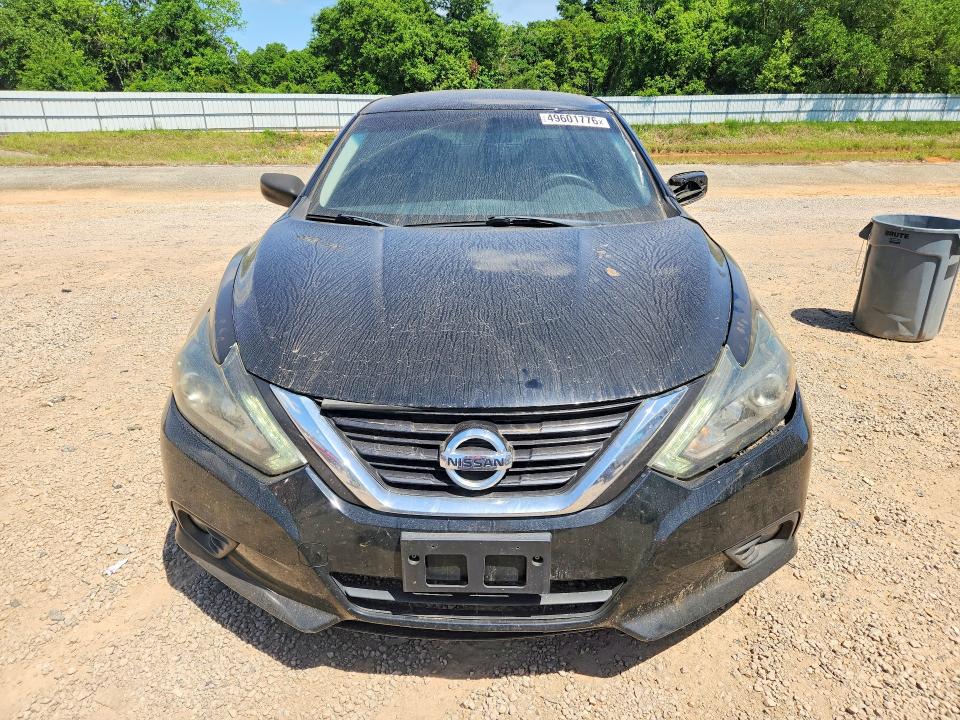 2017 Nissan Altima მანქანა იყიდება აუქციონზე, vin: 1N4AL3AP1HC224693, აუქციონის ნომერი: 49601776