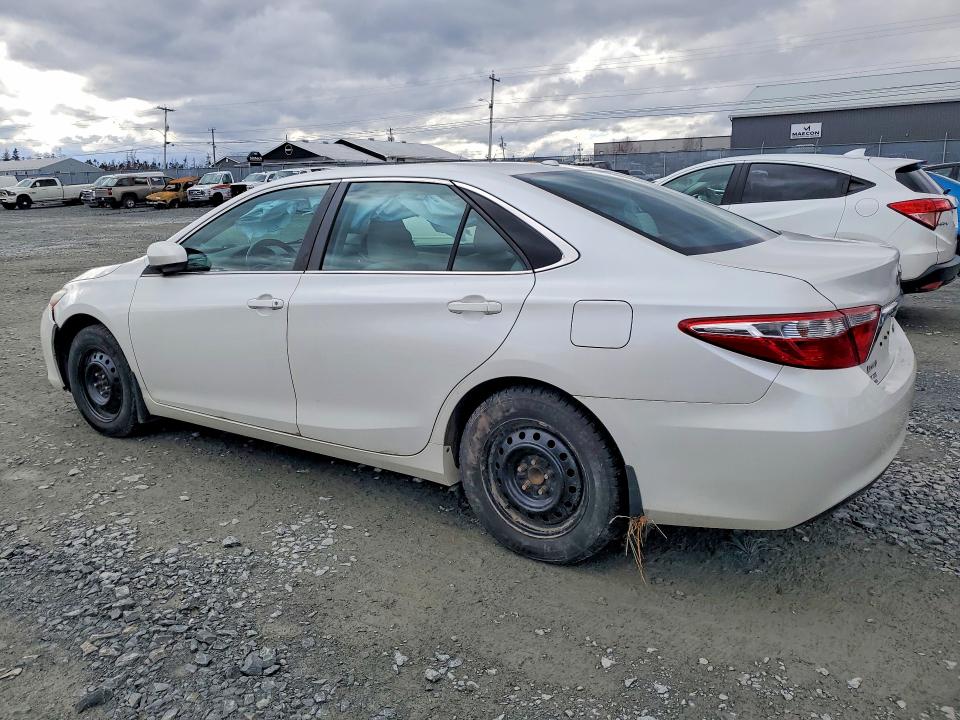 Продаж на аукціоні авто 2015 Toyota Camry, vin: 4T1BF1FK2FU936270, номер лоту: 48641936