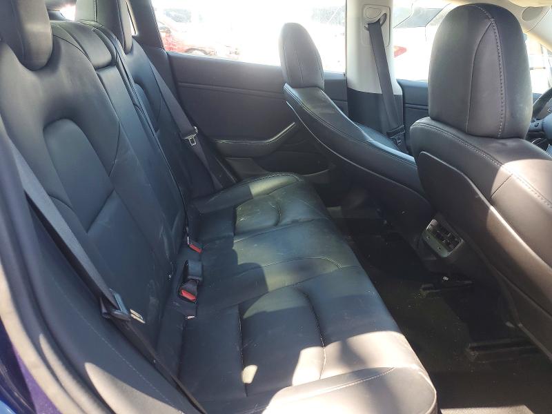 Продажа на аукционе авто 2018 Tesla Model 3, vin: 5YJ3E1EA0JF124715, номер лота: 49624956