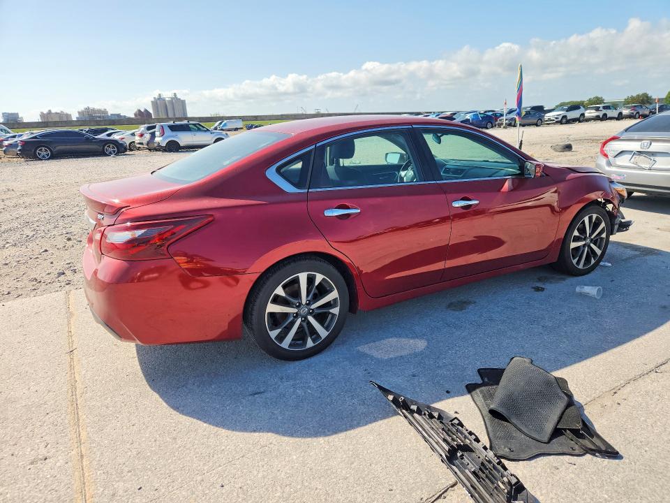 Продажа на аукционе авто 2017 Nissan Altima, vin: 1N4AL3AP1HC152829, номер лота: 50947806