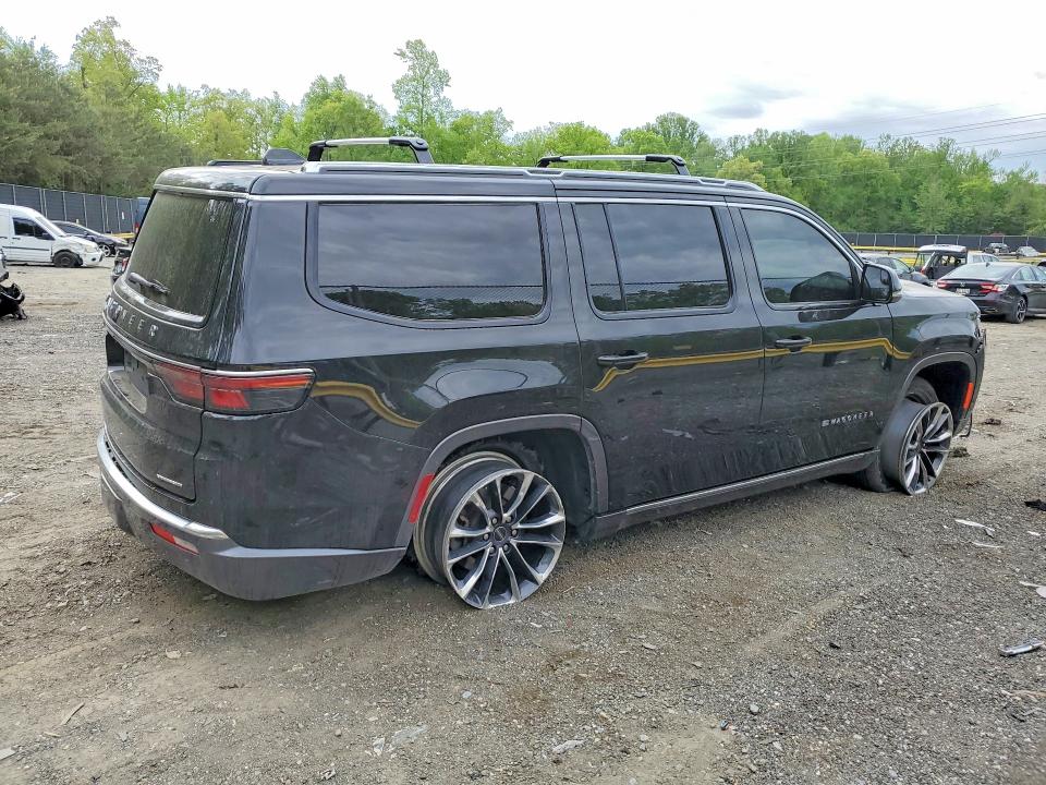 50551926 :رقم المزاد ، 1C4SJVDT7NS104942 vin ، 2022 Jeep Wagoneer مزاد بيع
