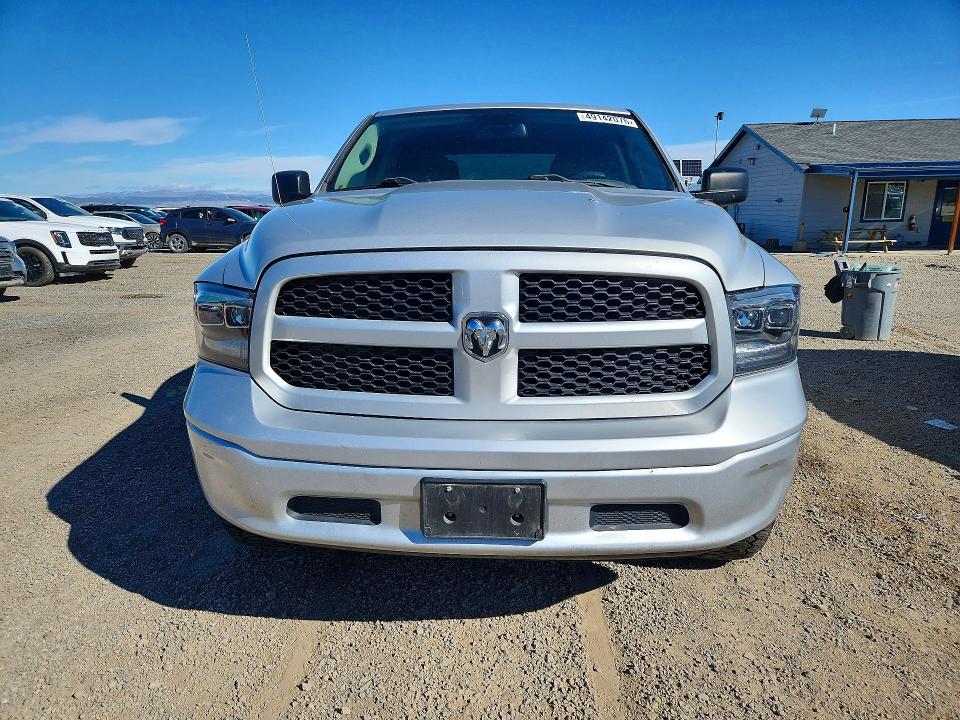 Auction sale of the 2016 Ram 1500, vin: 1C6RR7KM4GS364823, lot number: 49142076