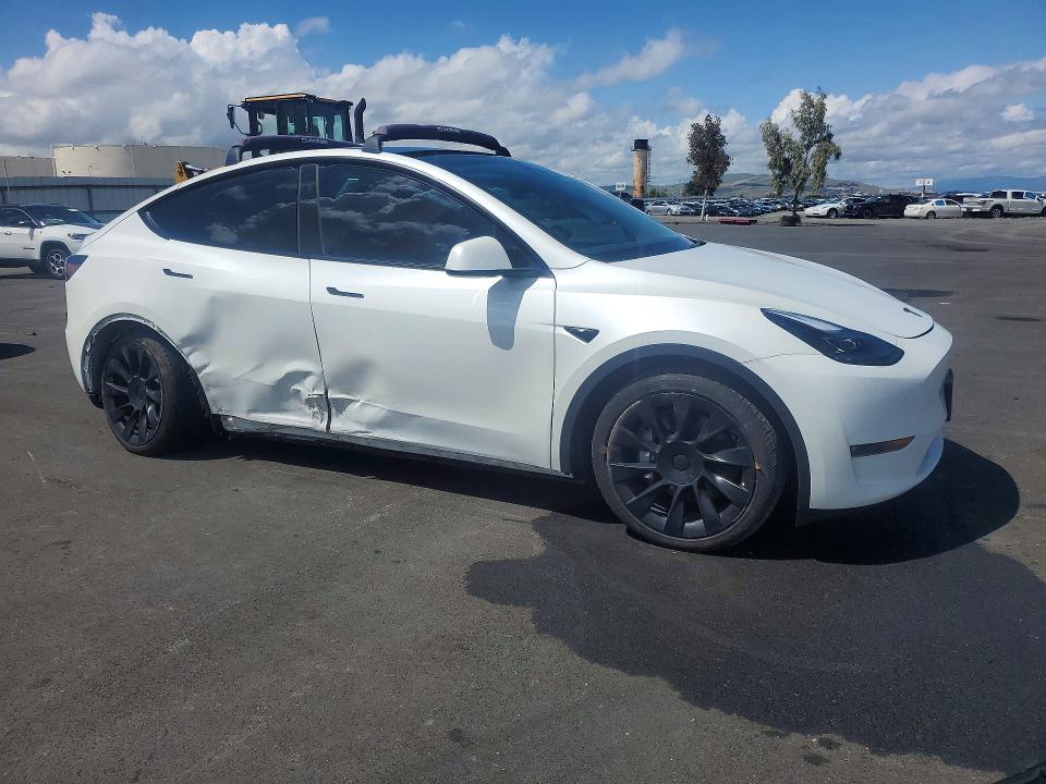 Продажа на аукционе авто 2023 Tesla Model Y, vin: 7SAYGDEE5PF847928, номер лота: 51061266