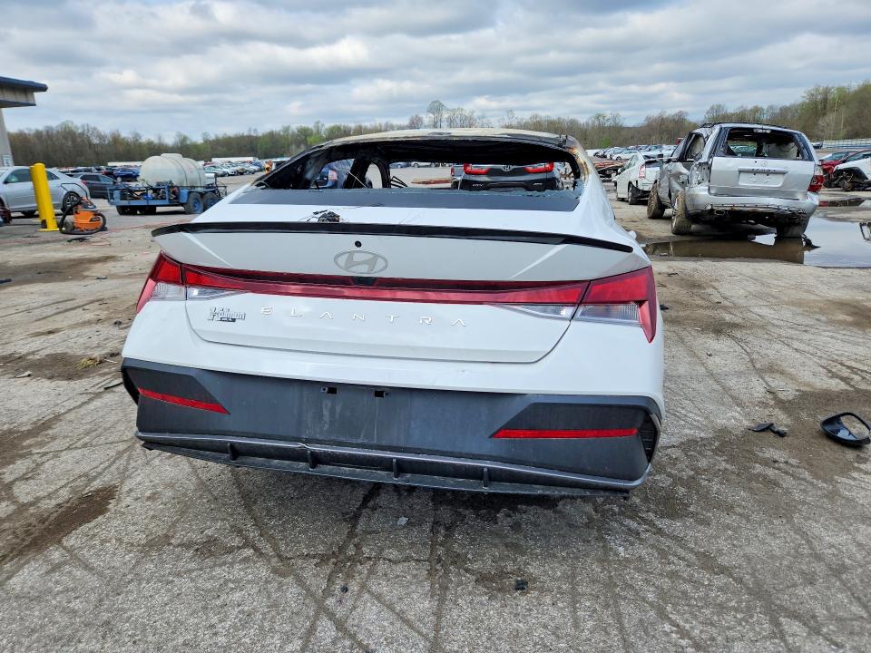 49874226 :رقم المزاد ، KMHLM4DG9SU905683 vin ، 2025 Hyundai Elantra مزاد بيع