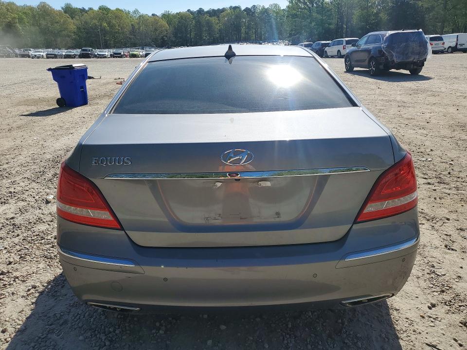 49216186 :رقم المزاد ، KMHGH4JF1BU042735 vin ، 2011 Hyundai Equus مزاد بيع