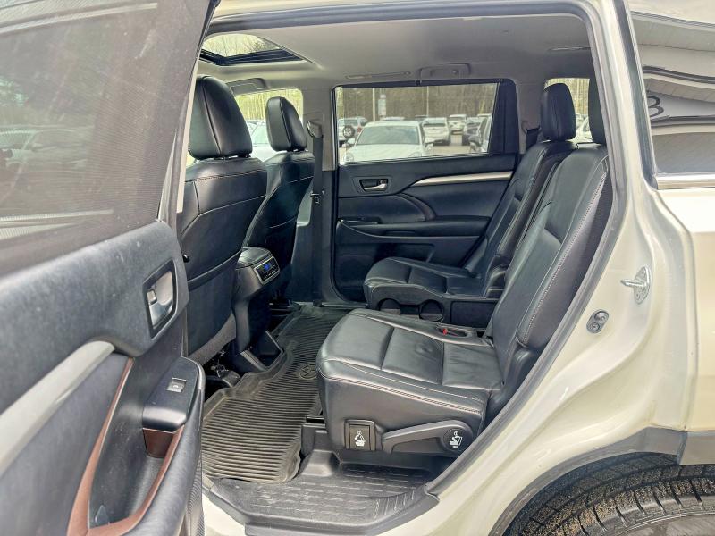 Aukcja sprzedaży 2018 Toyota Highlander, vin: 5TDJZRFH7JS537362, numer aukcji: 48683796