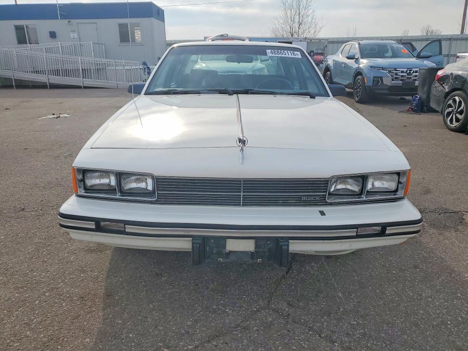 48865116 :رقم المزاد ، 1G4AL51WXJT435907 vin ، 1988 Buick Century مزاد بيع