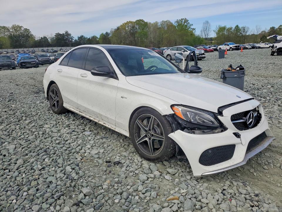 48966176 :رقم المزاد ، 55SWF6EB0HU224371 vin ، 2017 Mercedes-benz C مزاد بيع