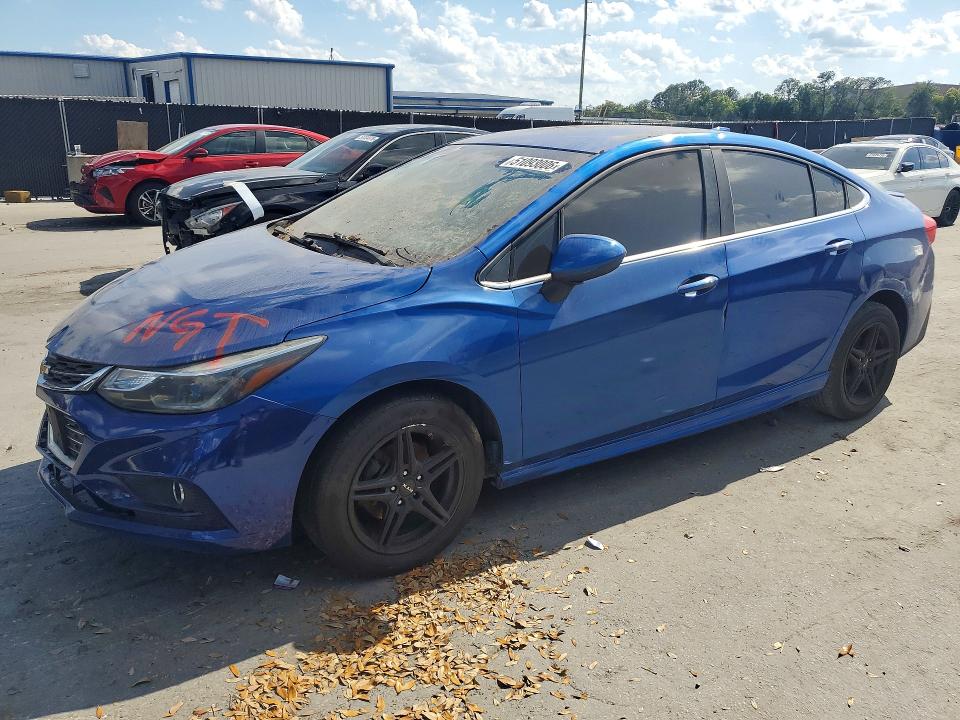 2017 Chevrolet Cruze მანქანა იყიდება აუქციონზე, vin: 1G1BE5SM1H7108906, აუქციონის ნომერი: 51093006