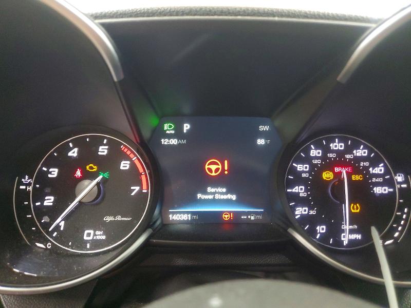 2017 Alfa Romeo Giulia მანქანა იყიდება აუქციონზე, vin: ZARFAEBN6H7551961, აუქციონის ნომერი: 50451486