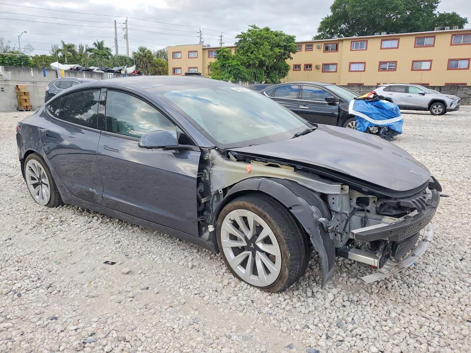 2022 Tesla Model 3 მანქანა იყიდება აუქციონზე, vin: 5YJ3E1EA7NF317711, აუქციონის ნომერი: 49900356