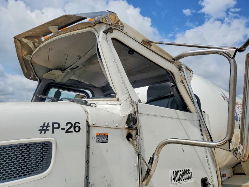 48058066 :رقم المزاد ، 2NP2HM7X6KM415060 vin ، 2019 Peterbilt 337 مزاد بيع