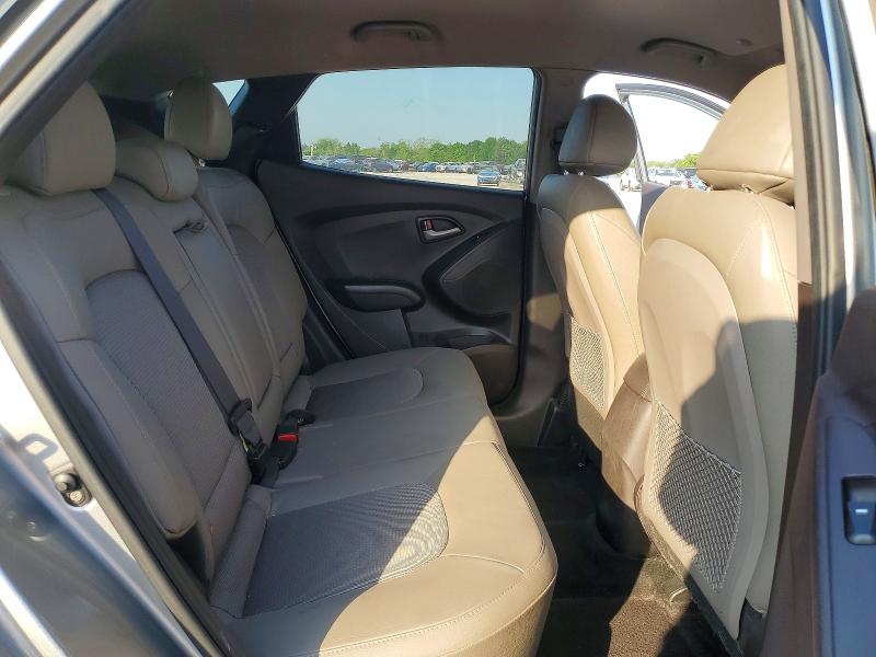 2015 Hyundai Tucson მანქანა იყიდება აუქციონზე, vin: KM8JT3AF2FU977833, აუქციონის ნომერი: 50921026
