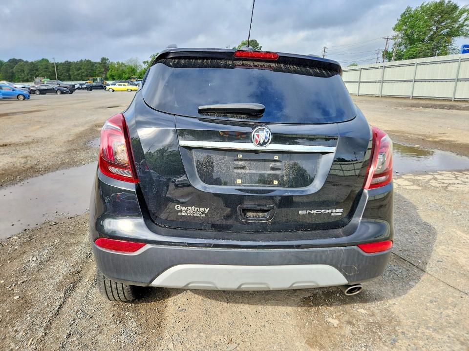 47629136 :رقم المزاد ، KL4CJESM6MB361986 vin ، 2021 Buick Encore مزاد بيع
