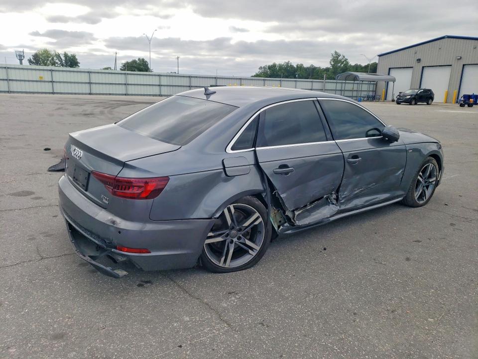 Продаж на аукціоні авто 2018 Audi A4, vin: WAULMAF40JN010448, номер лоту: 51470386