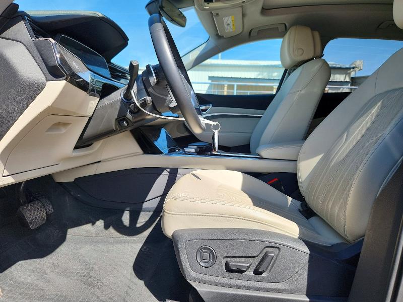 Продаж на аукціоні авто 2024 Audi Q8 E-tron, vin: WA15AAGE7RB005444, номер лоту: 50668746