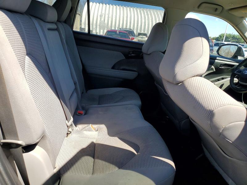 49587526 :رقم المزاد ، 5TDKDRAH4PS020586 vin ، 2023 Toyota Highlander مزاد بيع