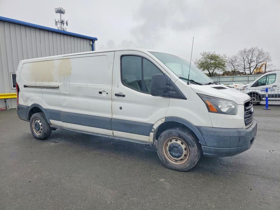 Продажа на аукционе авто 2015 Ford Transit, vin: 1FTNR2YM0FKA31857, номер лота: 49311486