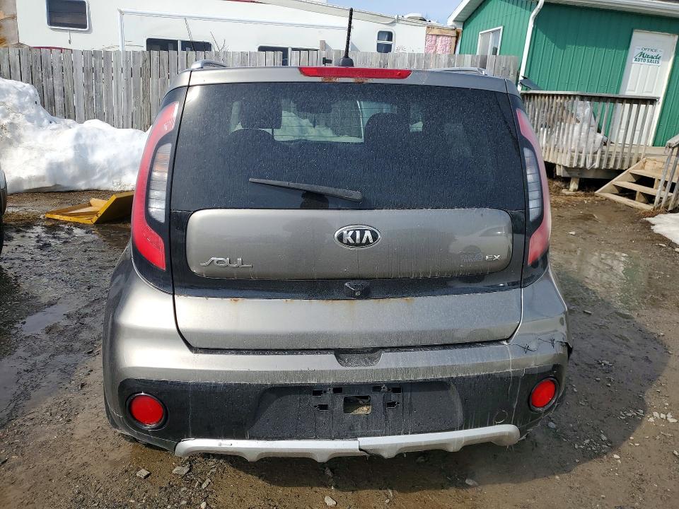 49921746 :رقم المزاد ، KNDJP3A59J7519391 vin ، 2018 Kia Soul مزاد بيع