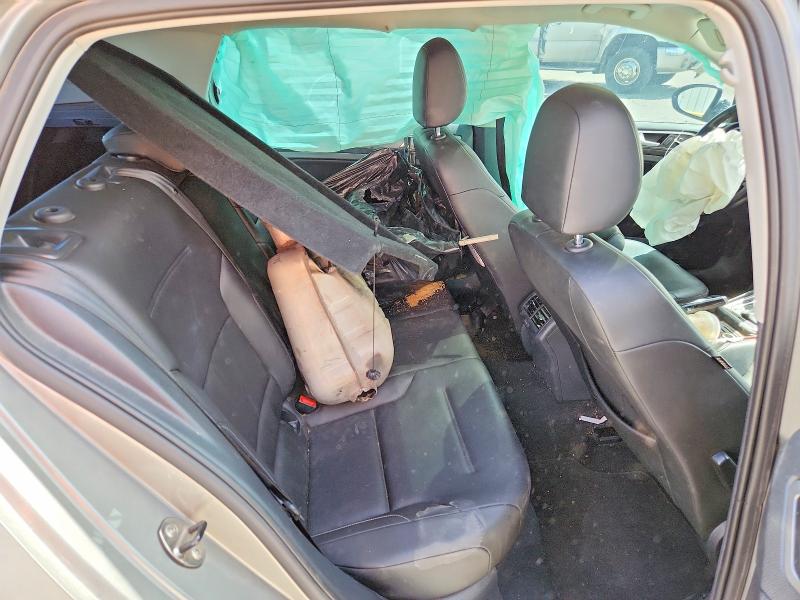 51014306 :رقم المزاد ، 3VW217AU9HM010158 vin ، 2017 Volkswagen Golf مزاد بيع