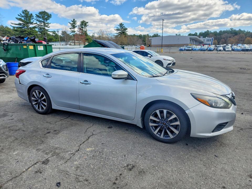 Продажа на аукционе авто 2016 Nissan Altima, vin: 1N4AL3AP7GC255588, номер лота: 49588436
