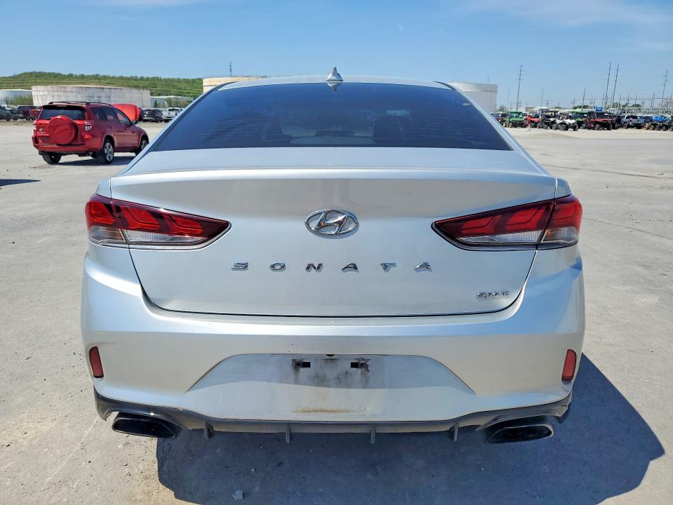 Продажа на аукционе авто 2018 Hyundai Sonata, vin: 5NPE34AF8JH692021, номер лота: 47974516